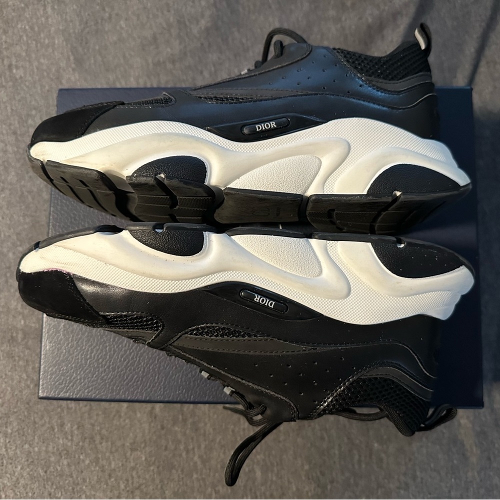 Dior Sneaker - Picture 4 of 8